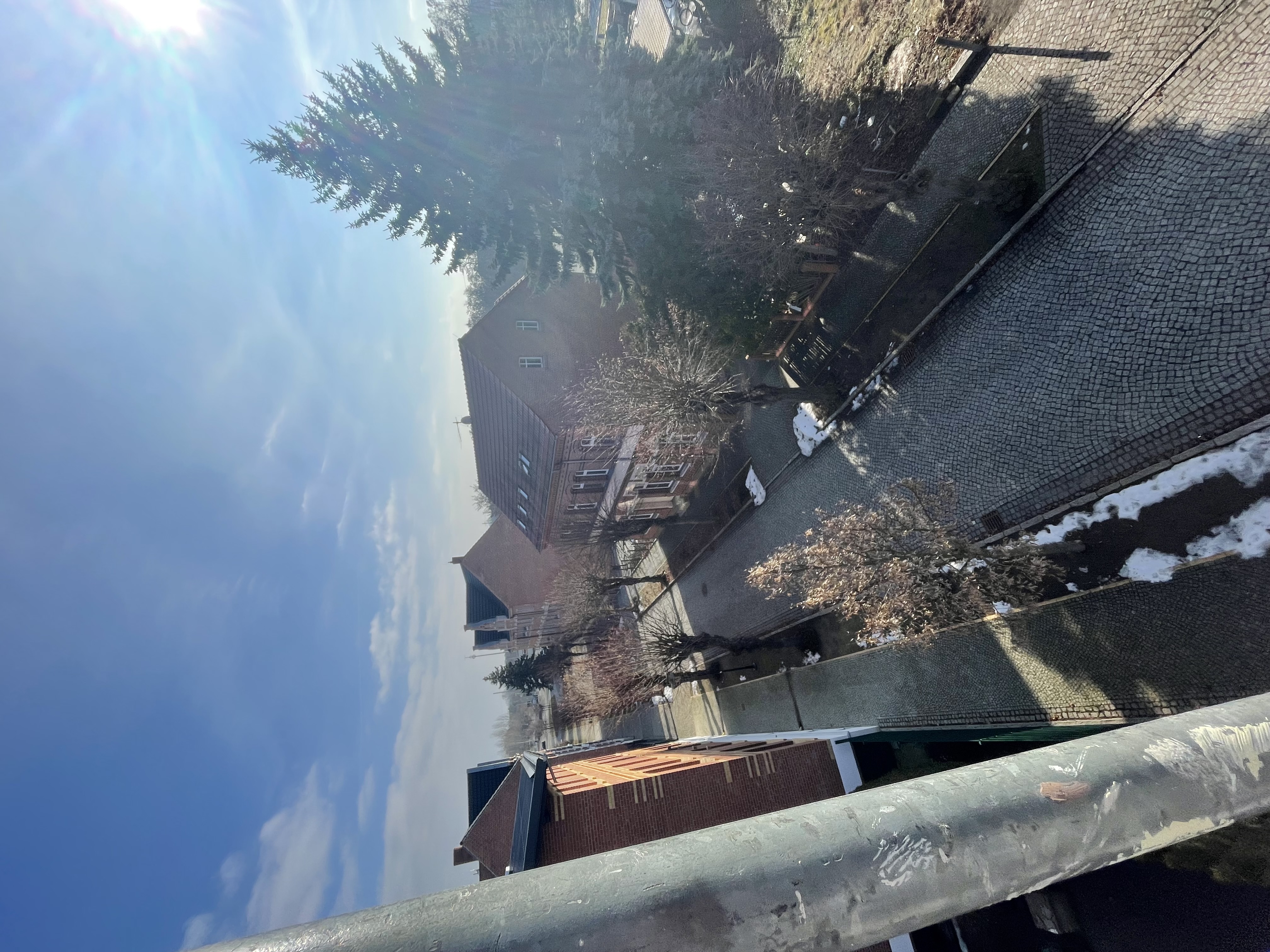 Umbau und Sanierung eines Mehrfamilienhauses in Falkenberg